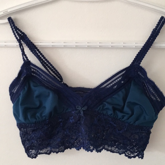 MICROFIBRE LACE BRALETTE - Picture 2 of 4
